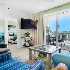 Apartment Leeward Key 204 